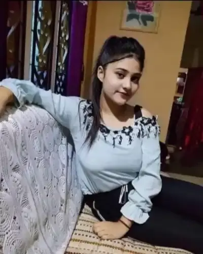 Call Girls Service in Chimbel